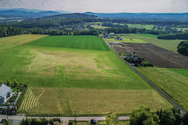 śląskie, bielski, Jasienica, Grodziec, Pod Górką, Duży teren budowlano - mieszkaniowy  w  Grodźcu